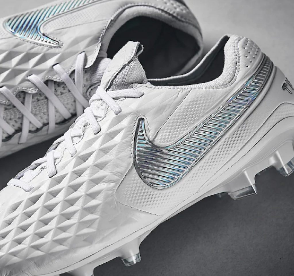 Nike Tiempo Legend 8 Elite FG AT5293 100